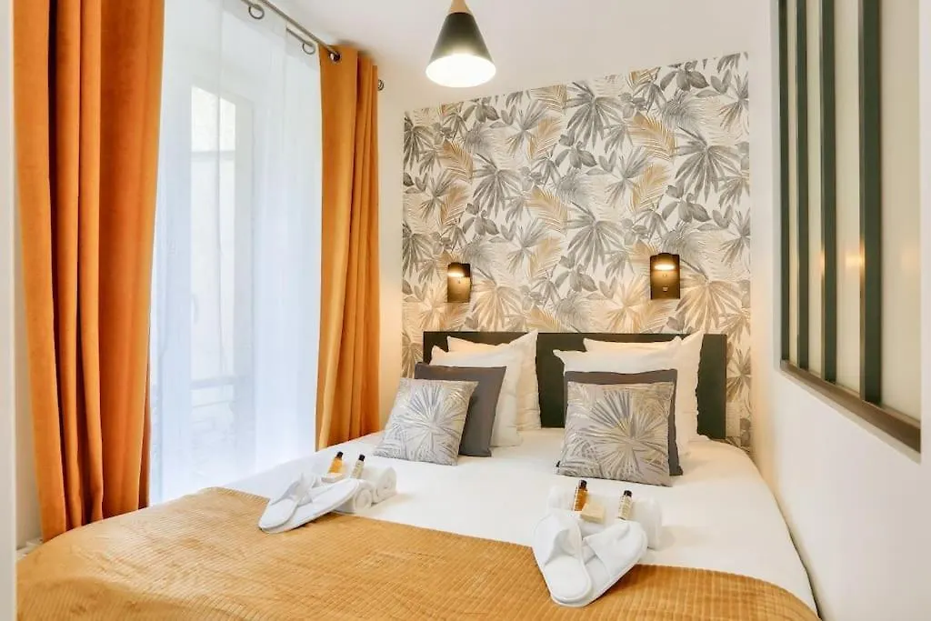 Bel Appartement - 2 Chambres Au Centre De Paris France